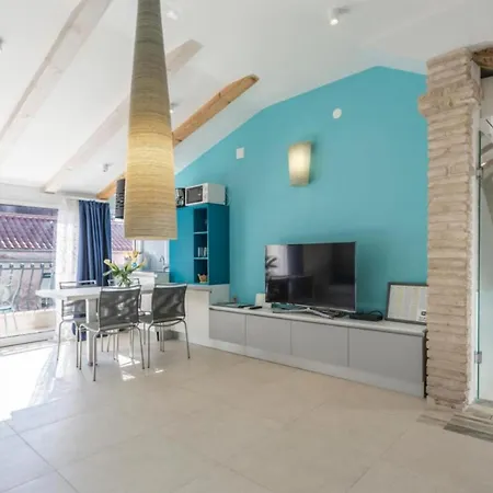 Ria In Diocletian Palace سبليت