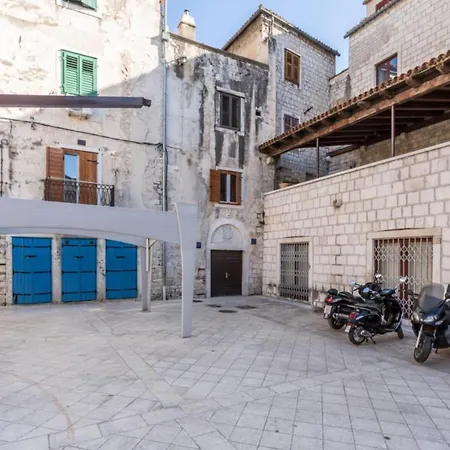 Ria In Diocletian Palace شقة سبليت
