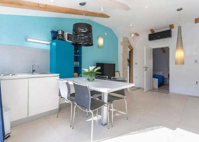 Ria In Diocletian Palace 아파트